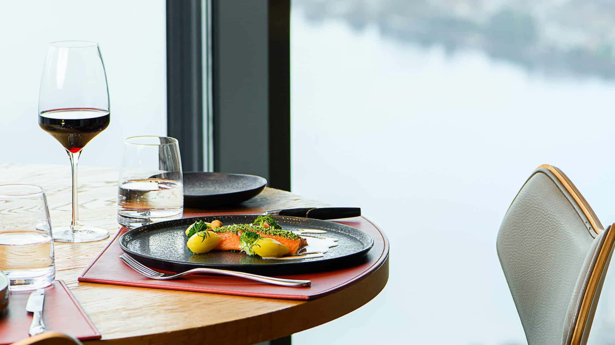 Cook with Stéphane Décotterd #12 – Chamby trout fillet with hazelnut cream and broccoli