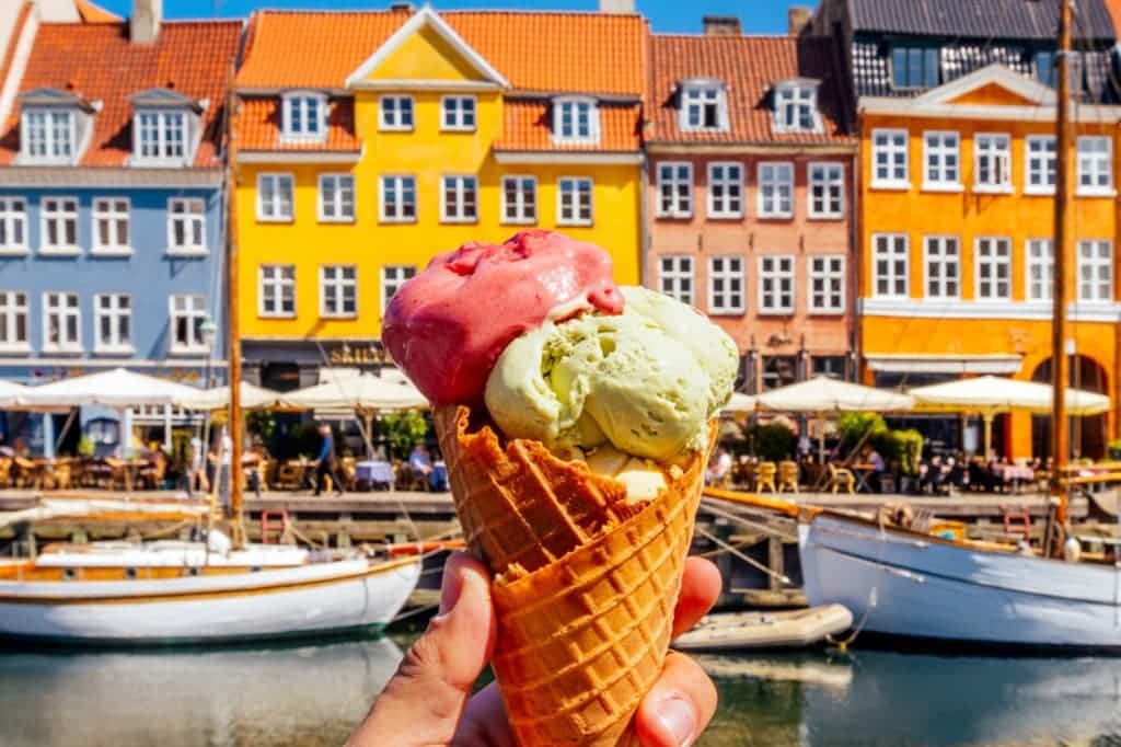 Benefits-of-working-in-the-travel-industry