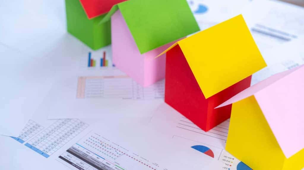 How to use different real estate financial models