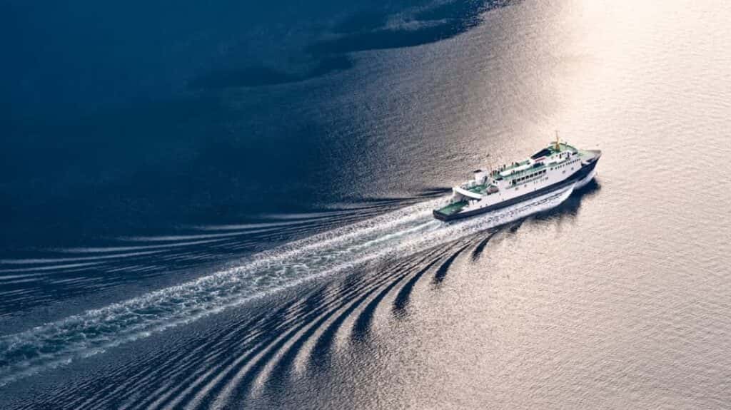 What is it like to work as a cruise ship manager?